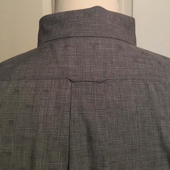 Allen Edmonds Dress Shirt - Picture 4 of 5